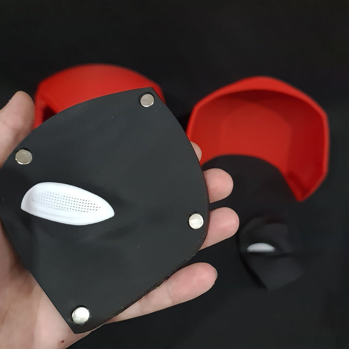Máscara de Deadpool 3D de Alta Calidad con Imanes - Ajuste Perfecto para 60cm/24" - tu tienda de impresión 3D