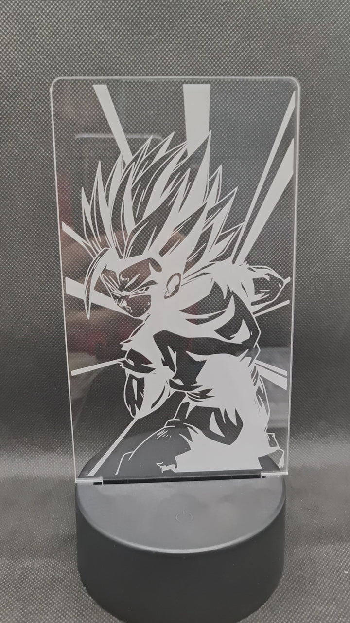 ¡Desata el Poder de Dragon Ball con Nuestra Lámpara LED Personalizada de Gohan!