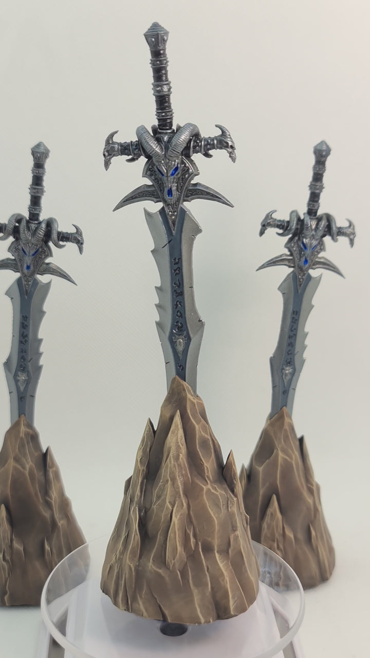 ¡Frostmourne te espera, campeón del World of Warcraft!