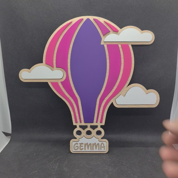 Despega hacia la Aventura: Globos Aerostáticos Personalizados para Niños