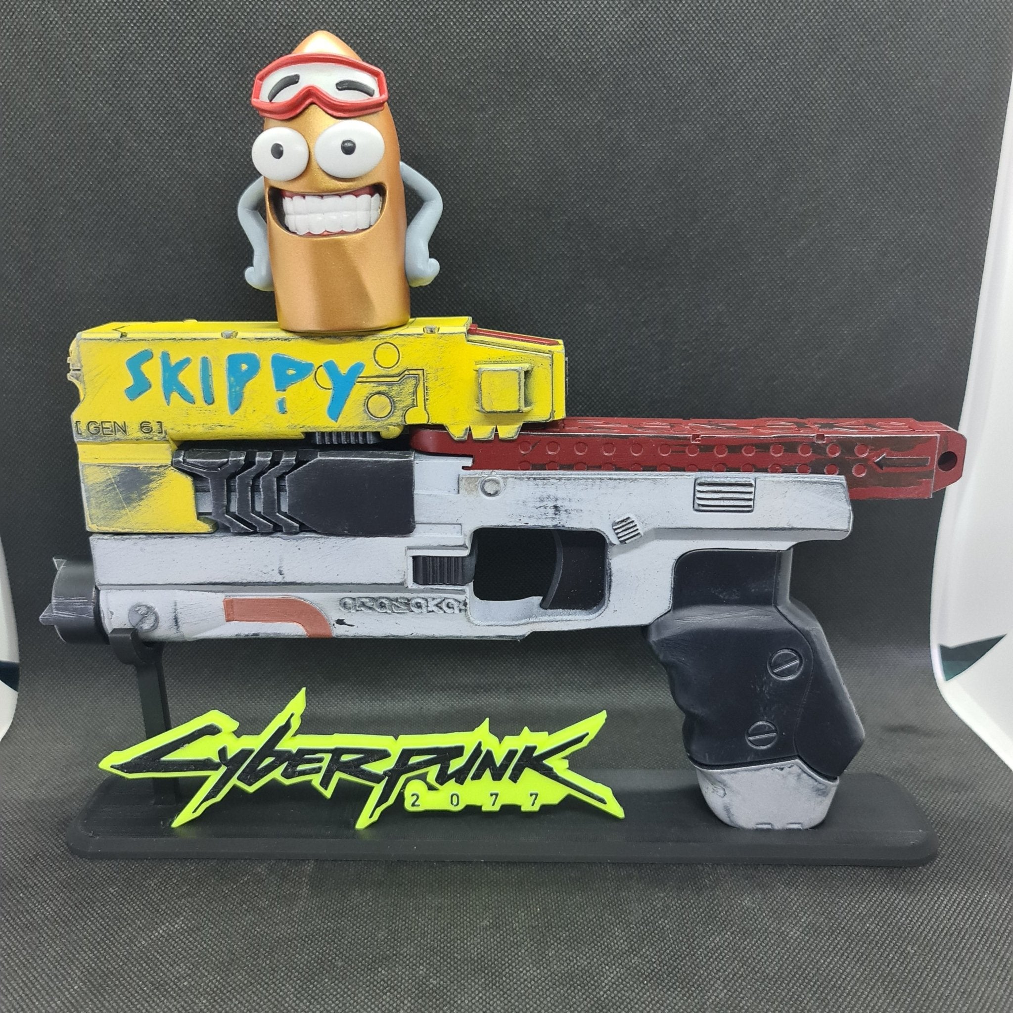 Sumérgete en la Distopía Futurista con "Guardián Cibernético Skippy" - tu tienda de impresión 3D