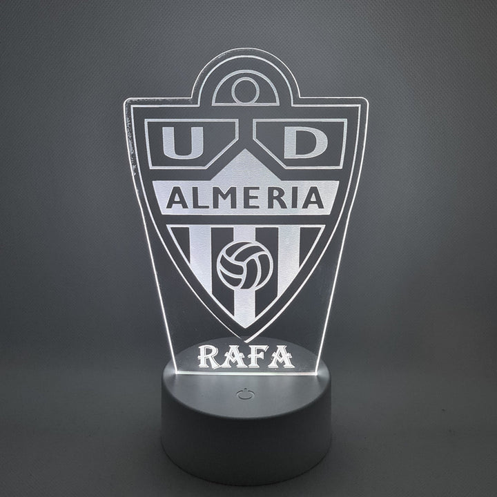 Lámpara Acrílica Personalizable con Escudo de Fútbol ⚽
