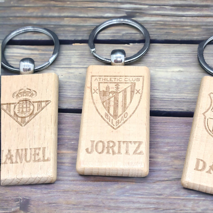 Llaveros Personalizados de Madera: ¡Lleva tu Pasión por tu Equipo Favorito a Todas Partes! - tu tienda de impresión 3D