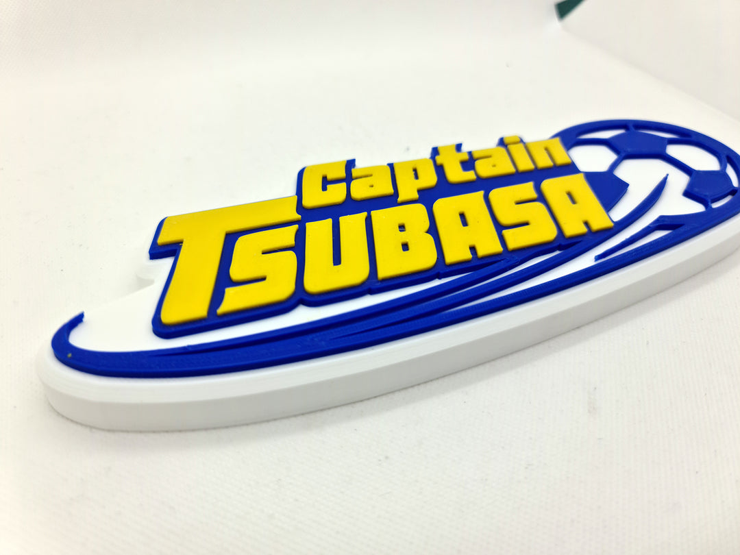 Logo 3D de Captain Tsubasa - ¡Lleva la pasión del fútbol a tu hogar!