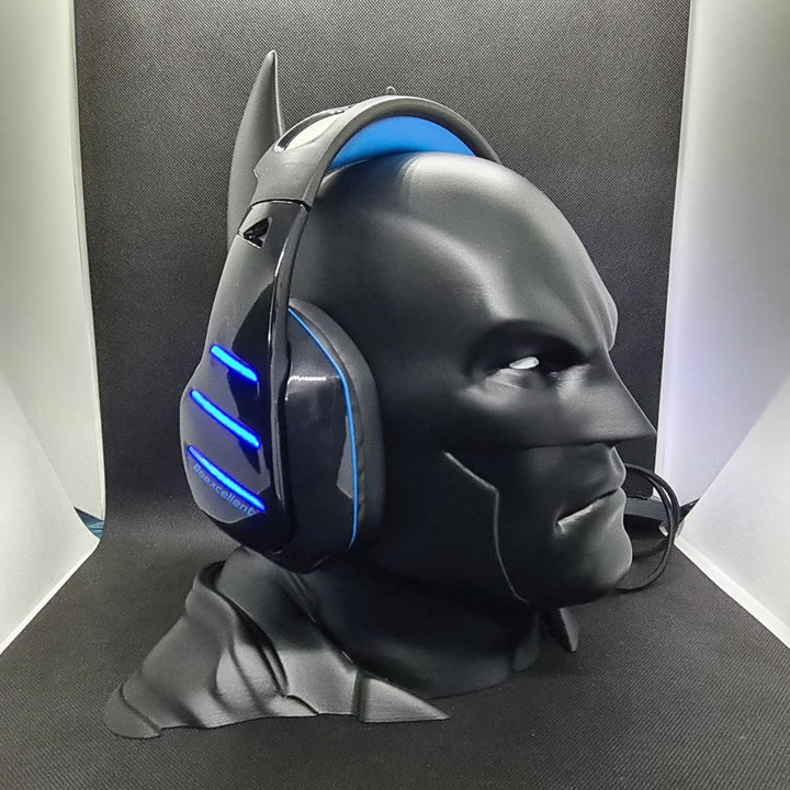 Soporte de Auriculares Batman para Gaming: La Batcueva en tu Hogar