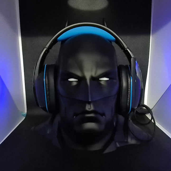 Soporte de Auriculares Batman para Gaming: La Batcueva en tu Hogar